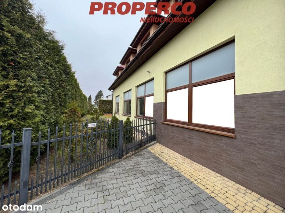Budynek mieszkalno-handlowy, 402,94 m2, Piekoszów