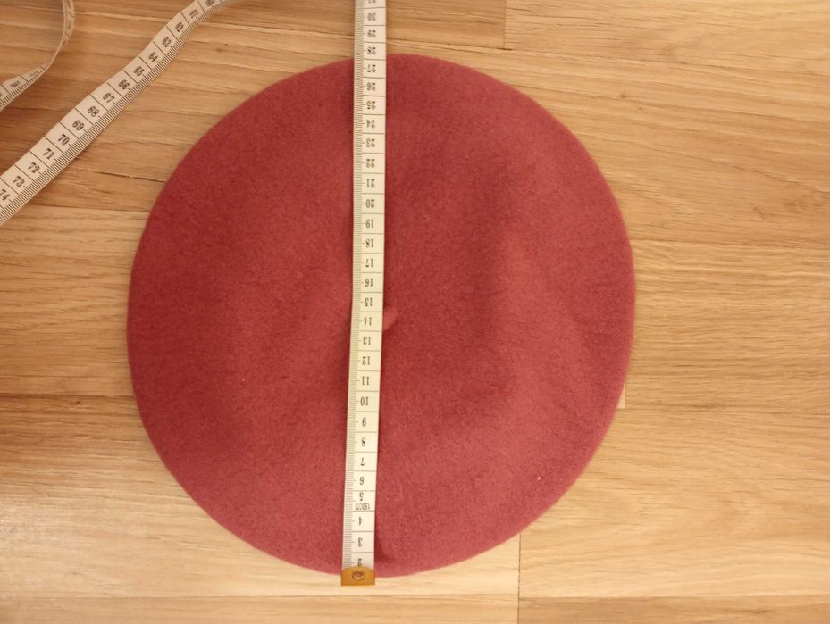 Wełniany beret fezko