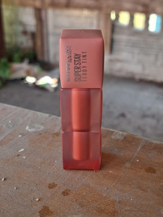 Pomadka do ust Maybelline