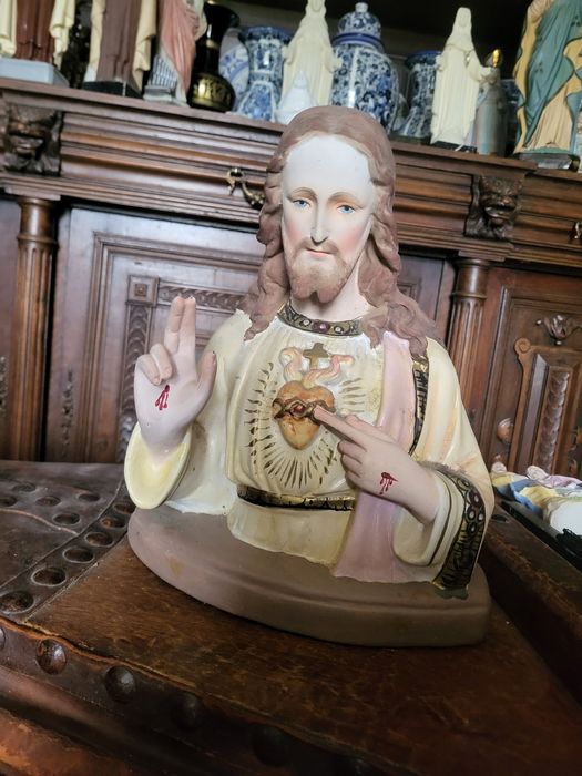 Stare gipsowe popiersie Pan Jezus Najświętsze Serce