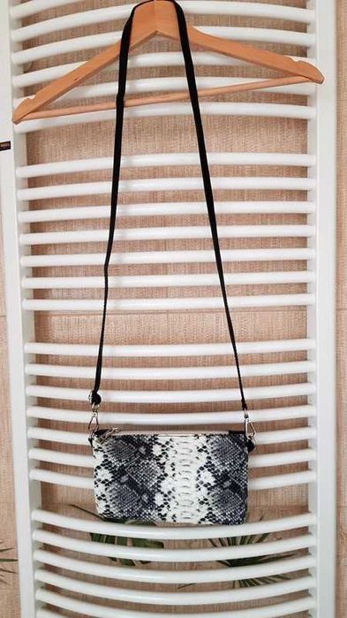 mała skórzana torebka -kopertówka wężowa skóra Borse in Pelle