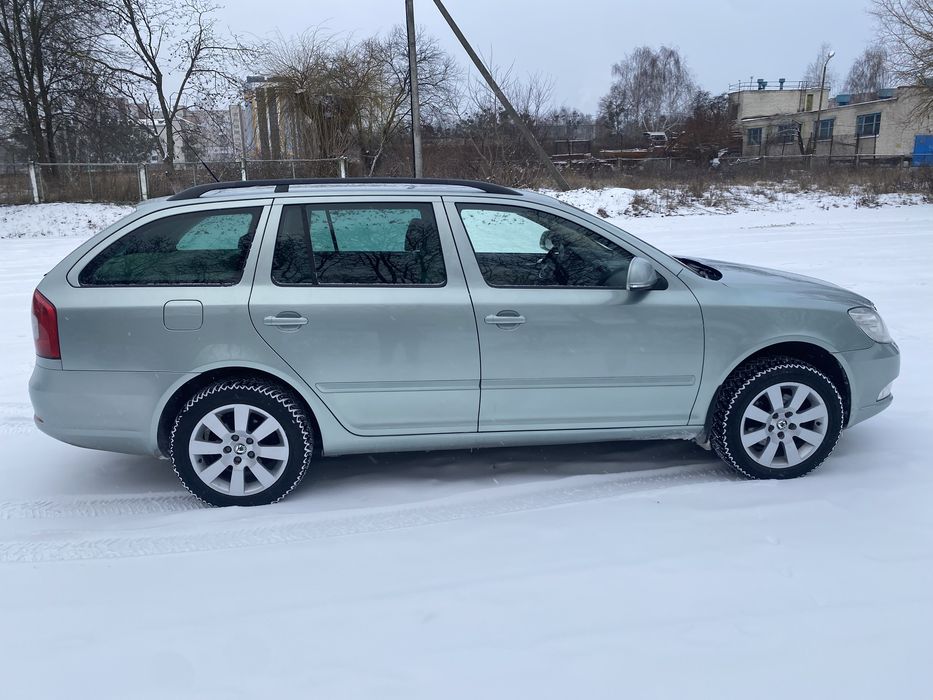 Автомобіль skoda octavia