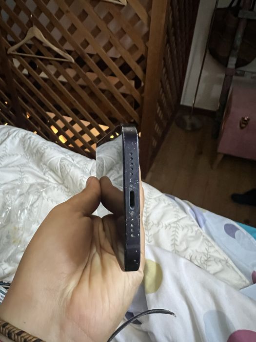 iphone 12 de 128GB com a bateria a 78% e otimo funcionamento