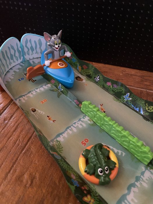 Jogo Maxi Kinder Tom & Jerry / DC 3-5