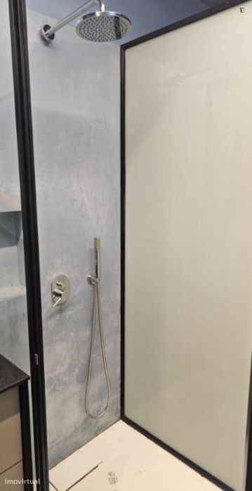 Quarto - localizado em Barcelos