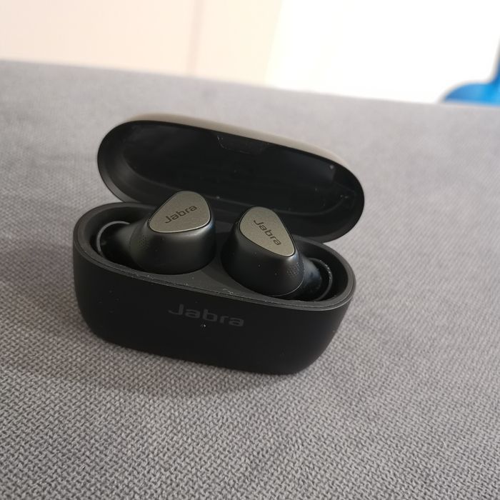 Słuchawki bezprzewodowe Jabra Elite 5 czarne dokanałowe