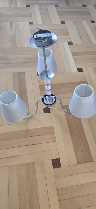 Lampy żyrandole kinkiety komplet