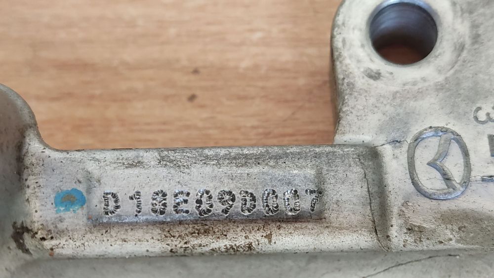 Mazda CX-9 CX9 II 16- CX-5 6 GJ корпус масляного фильтра PY01-14-311A