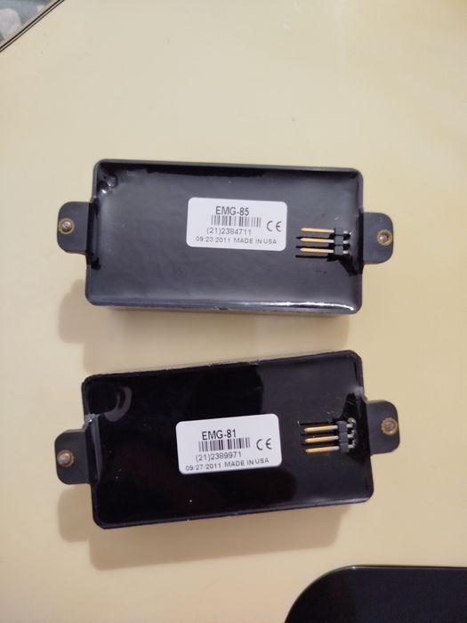 Set Pickups EMG 81 e 85