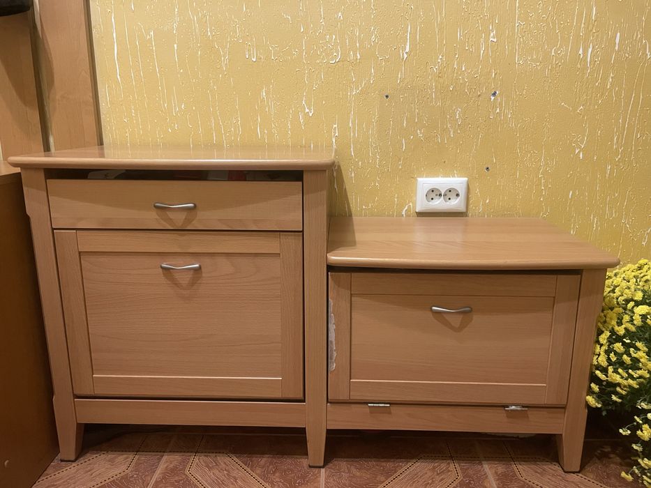 Тумба для обуві у прихожу