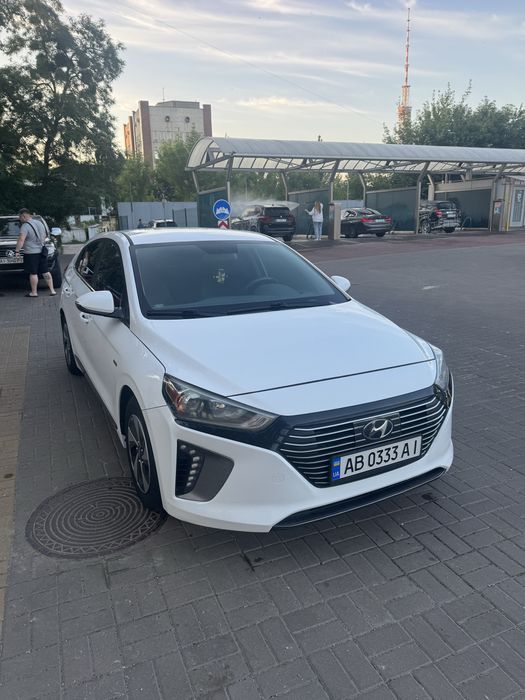 Hyundai Ioniq 2017 VIN KMHC75LC5HU048556 фото оголошення 2 з 24