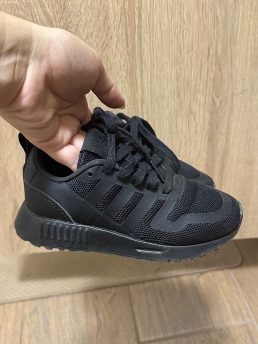 Кросівки Adidas дитячі