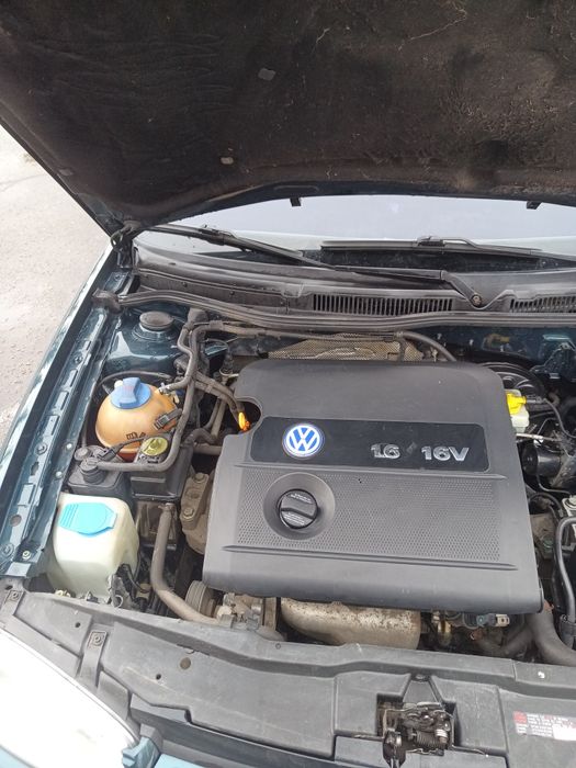 Продам гольф універсал 1.6