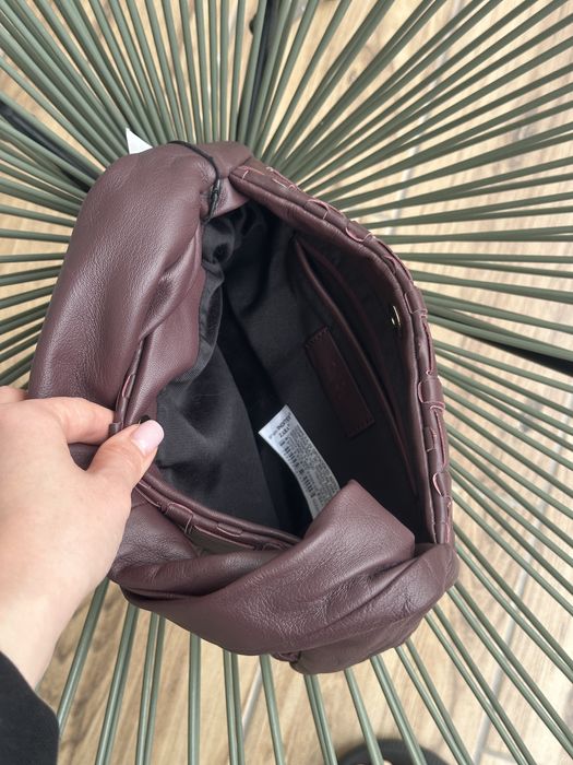 Сумка жіноча ZARA шкіряна плетена колір Бургунді