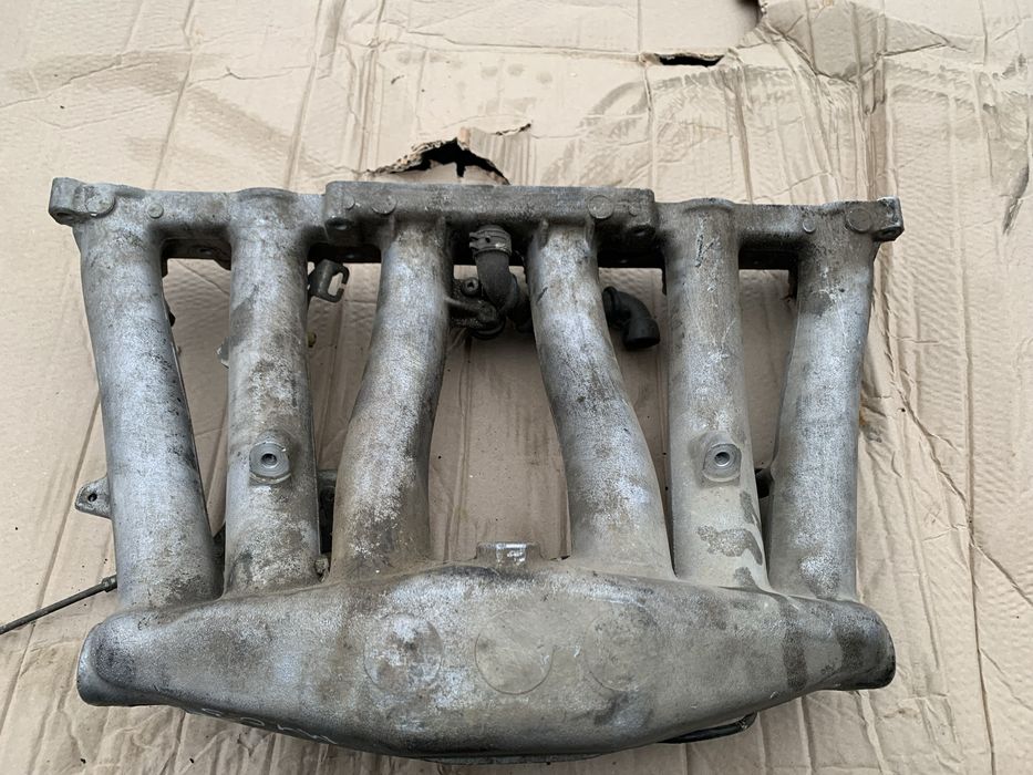 Впускной коллектор Mercedes E-Class W124 (1983-1995) 1031411601