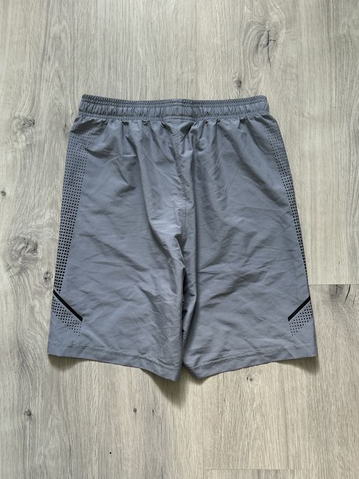 шорти Under Armour , розмір S-M