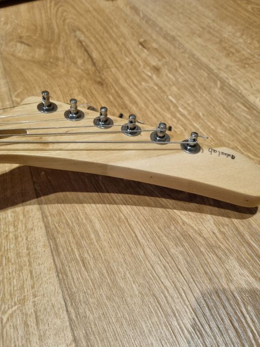 Gitara Elektryczna leworęczna Qubalab