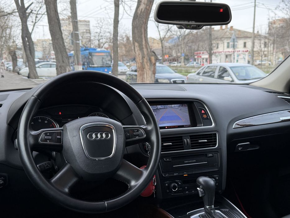 Audi Q5 2011 року | 2.0 бензин | Premium Plus | Quattro