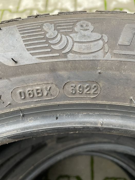 Opony Michelin  215/60-17