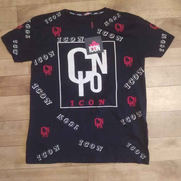 Чоловіча футболка