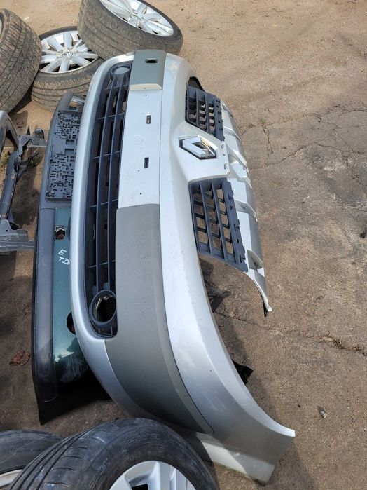 zderzak przedni kompletny do renault clio III