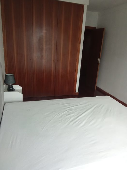 Arrendo Quarto Casal - Utilização 1 Pessoa