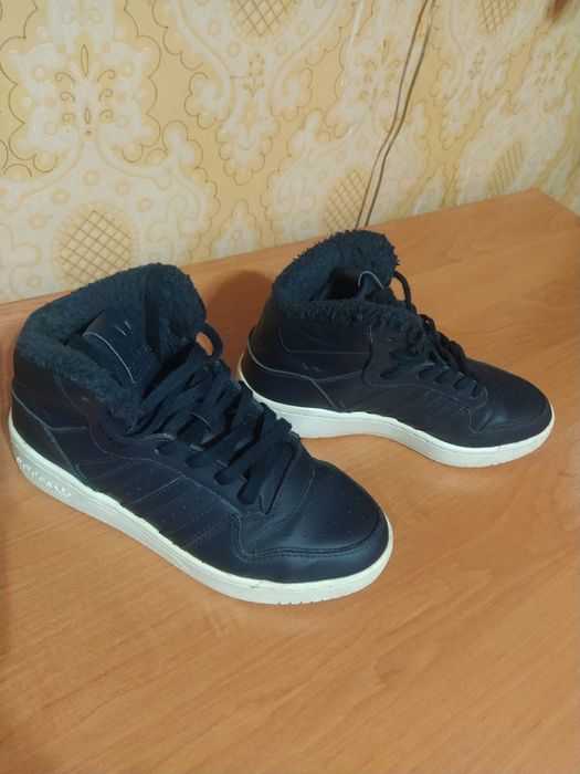 Кроссовки Adidas M Attitude Revive W (36 размер)