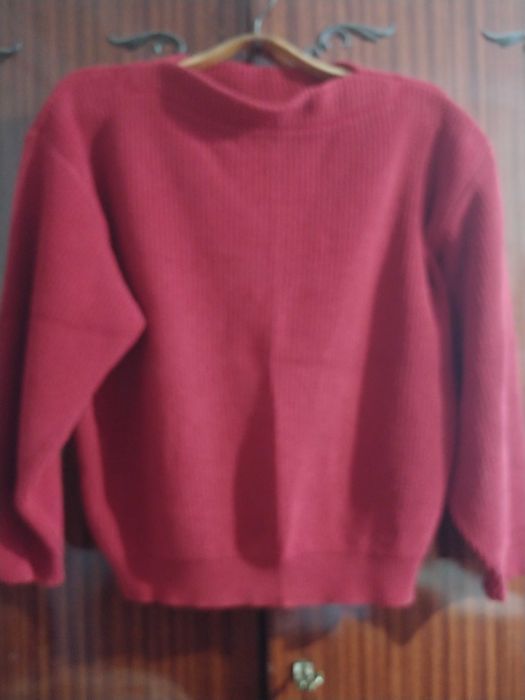 Мужской свитер. Новый. Цвет бордовый. Размер 50