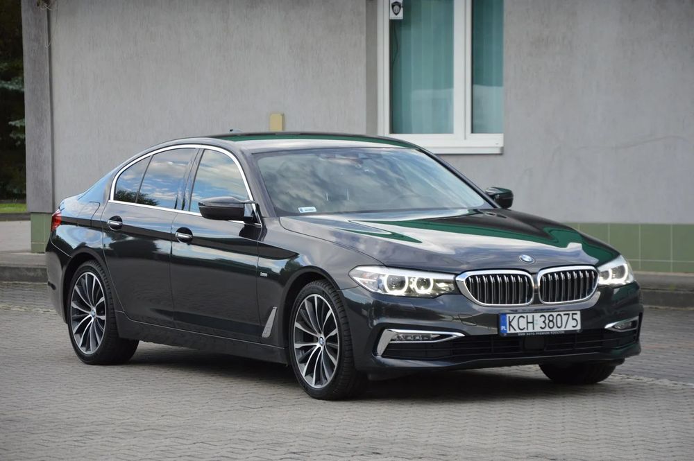 BMW Seria 5 SALON POLSKA LUXURY Line XDRIVE / jasny środek / PIĘKNY STAN / alu 19