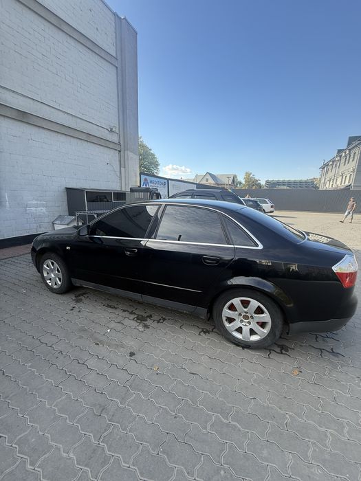 Audi A4 B6 1.6 бензин