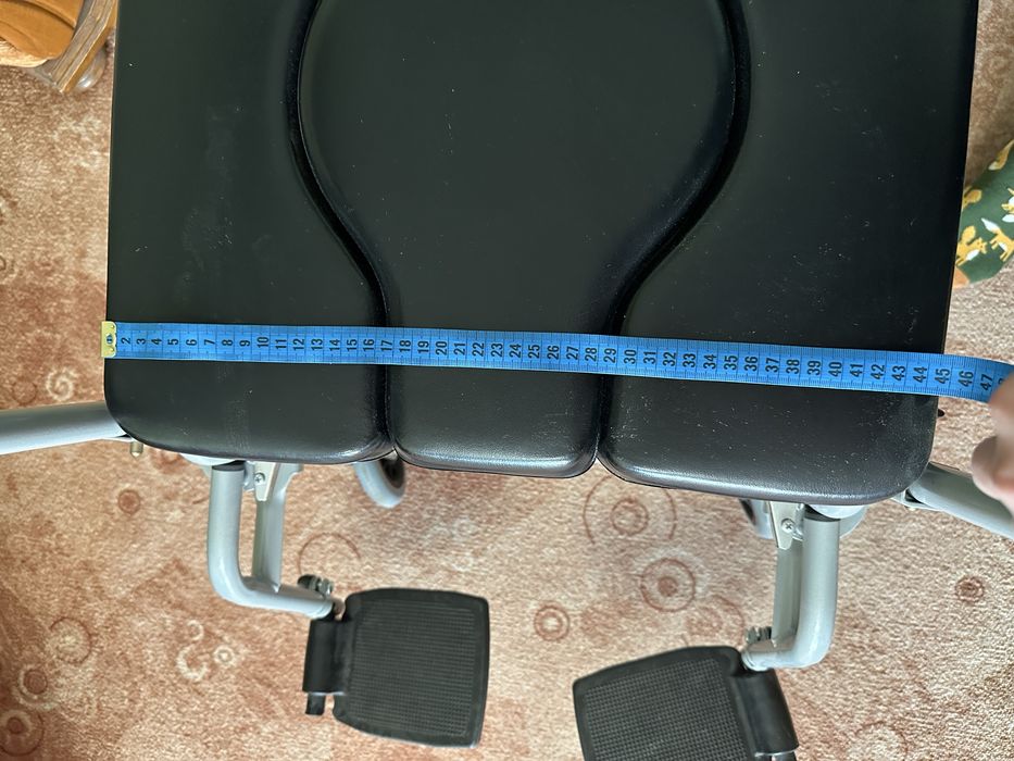 Крісло каталка з санітарним оснащенням, крісло-туалет Ridni