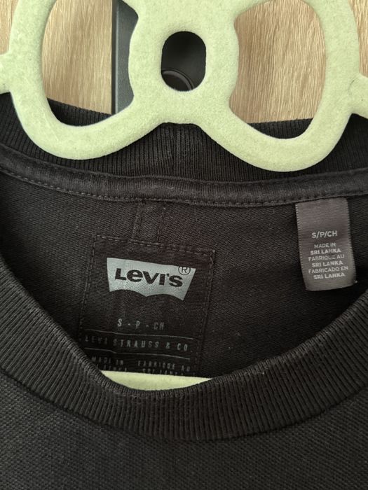 Bluza Levi’s S czarna Crewneck modna Hit Viral Meska