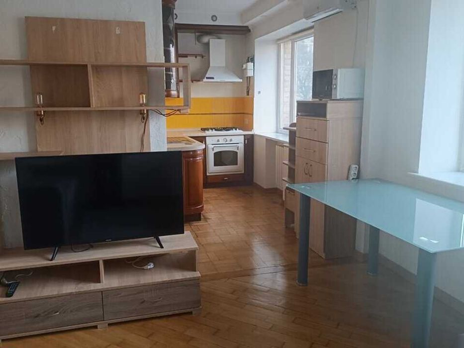 ПРОДАЖ 3К квартири ЦЕНТР ОХМАДИТ пр Берестейський 18