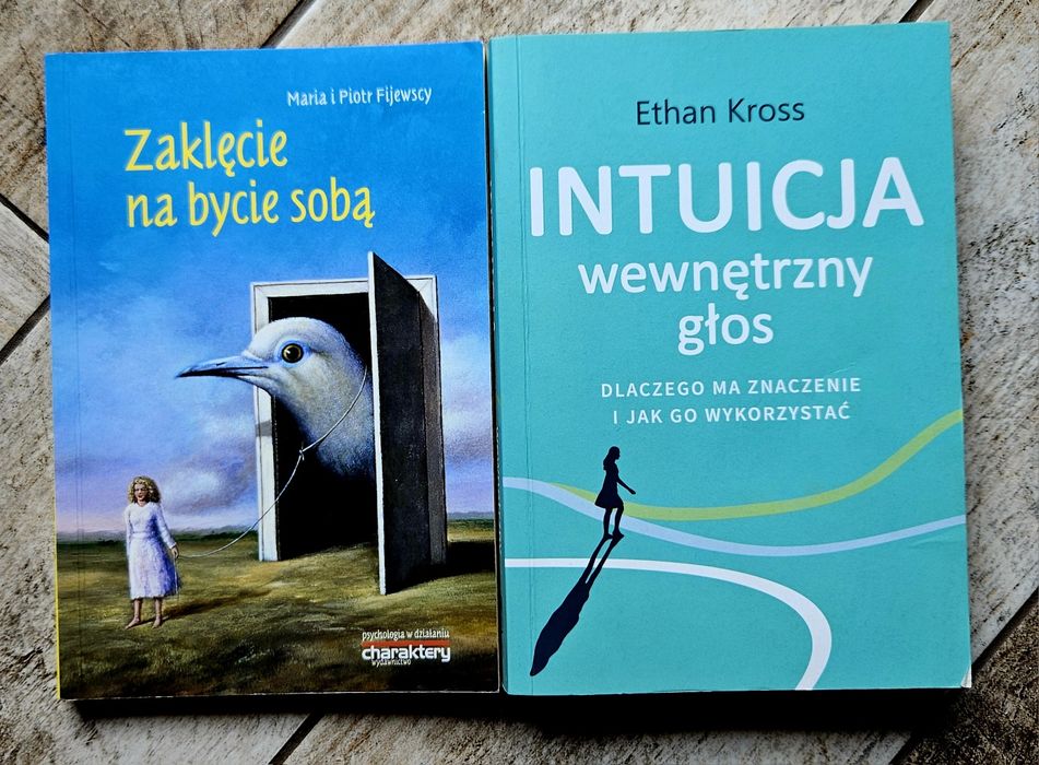Zestaw książek: Intuicja + Zaklęcie na bycie sobą + gratis