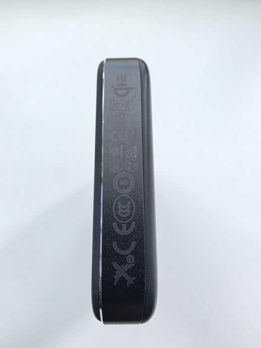 Павербанк Anker Wireless Power IQ