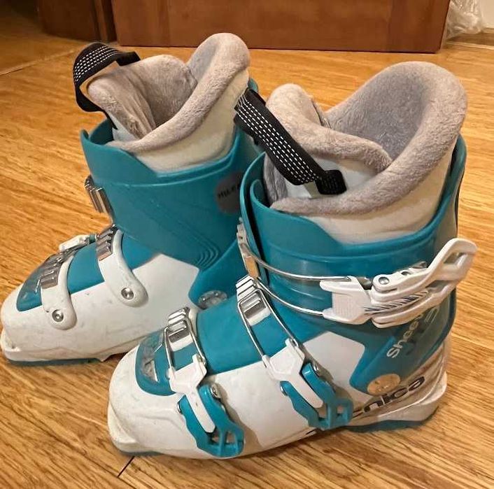 Buty narciarskie Tecnica Sheeva JT3 22 23,5 skorupa 275