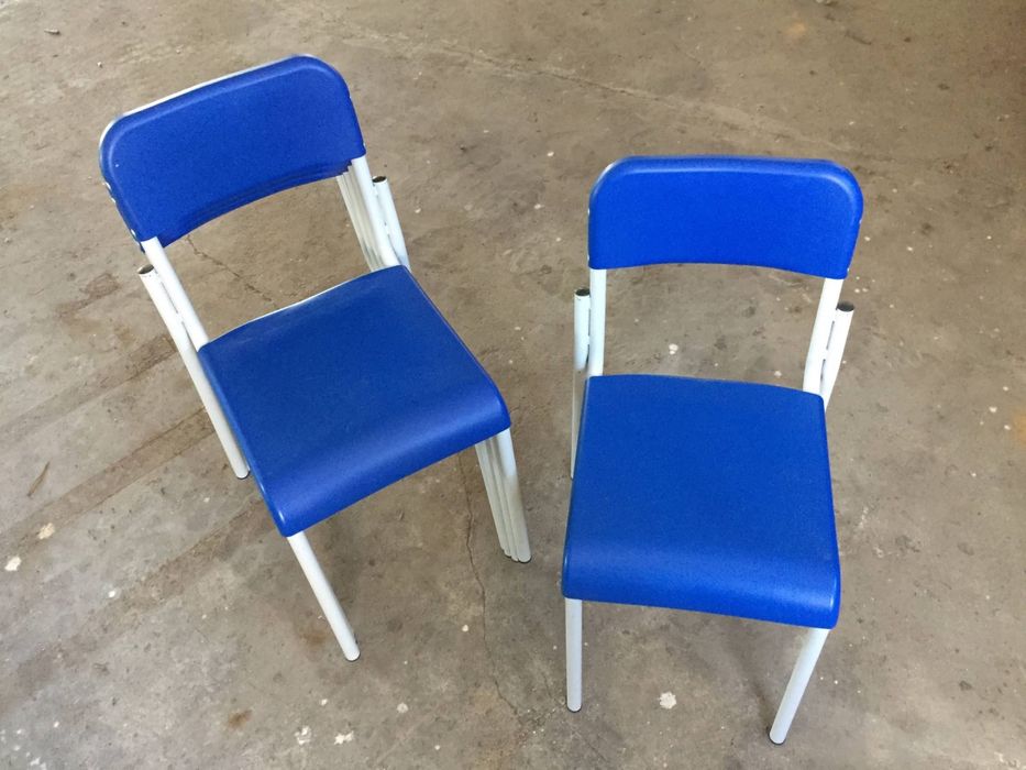 Cadeiras empilháveis64409254870147124