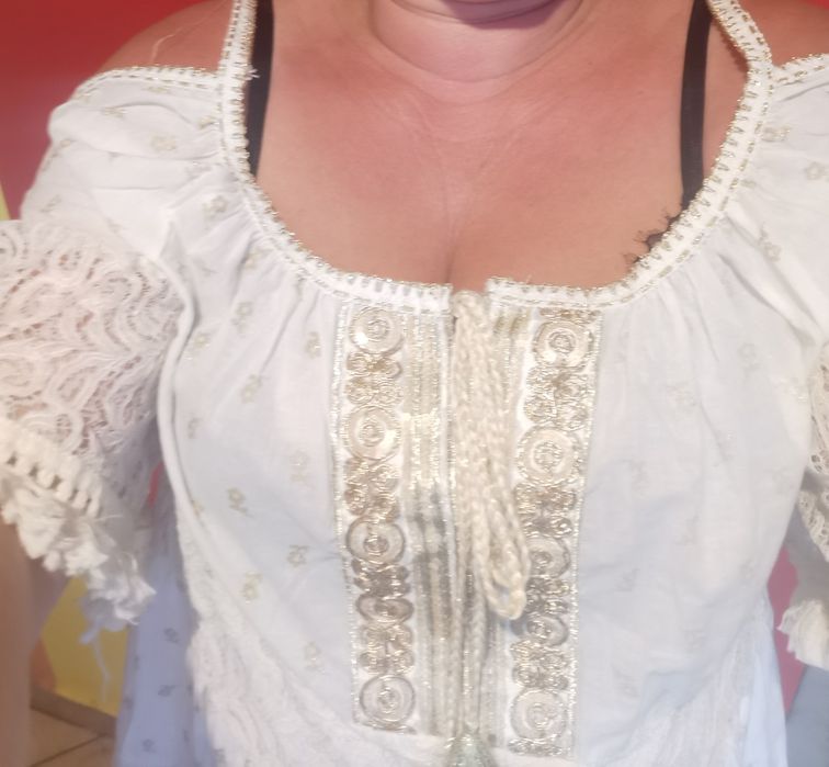 Świetna koronkową  tunika boho