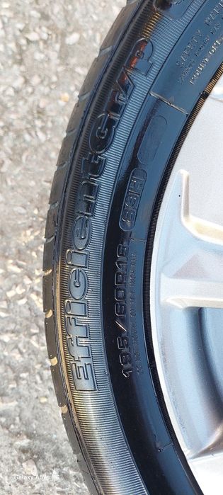 4 X Jantes especiais Peugeot com pneus semi novos  195/60/R16