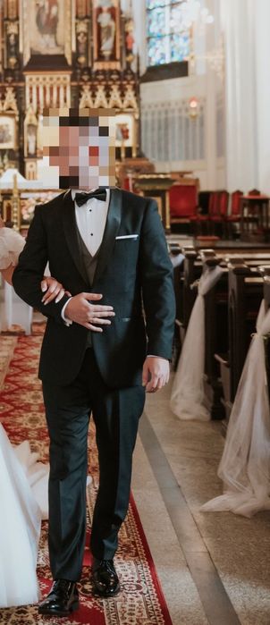 Smoking/ ubranie ślubne Pana młodego/komplet+dodatki
