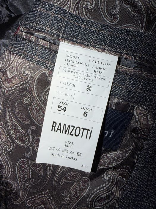 Костюм чоловічий 54 розмір