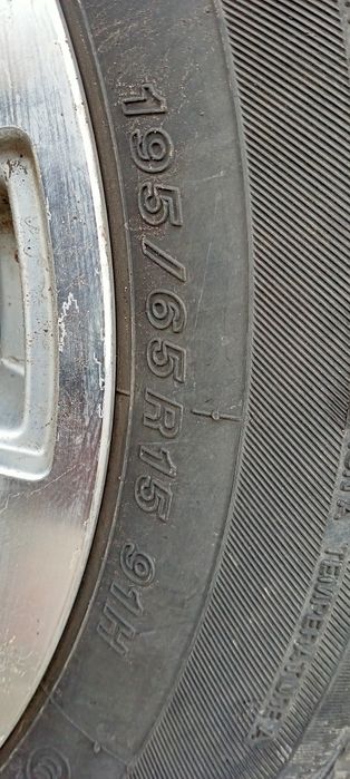 Шини Yokohama 195/65 r15. Літо.