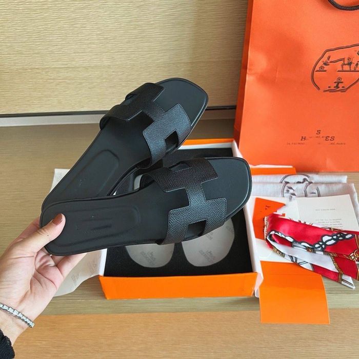 Шльопанці Hermes