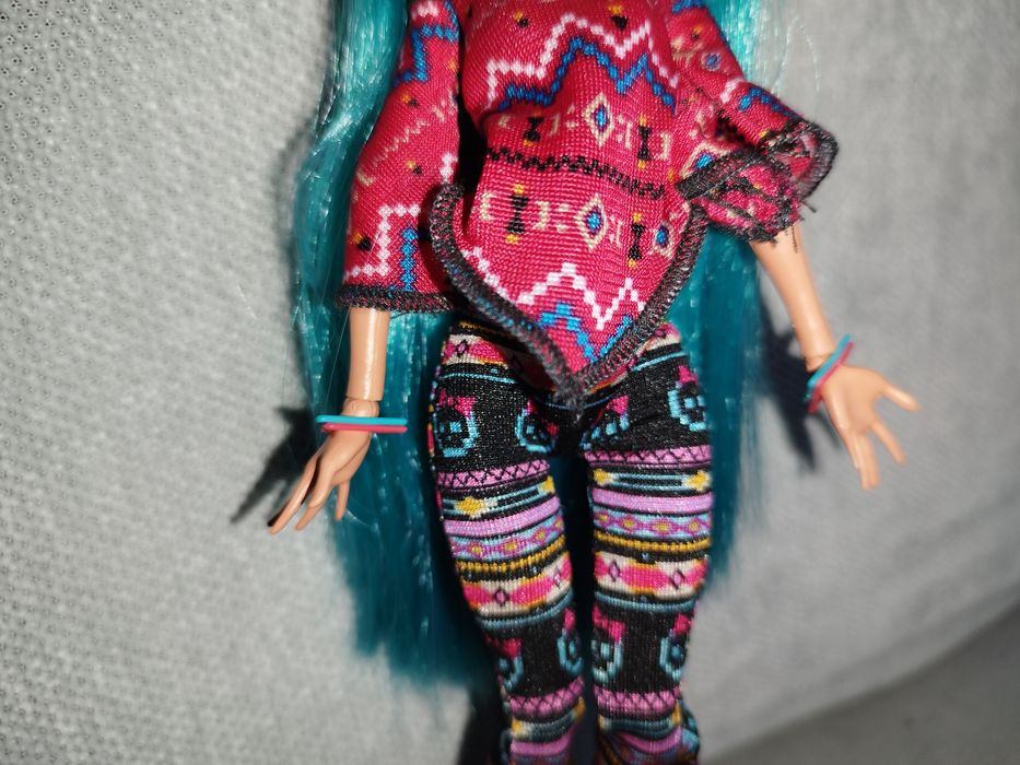 Isi Dawndancer Monster High lalka