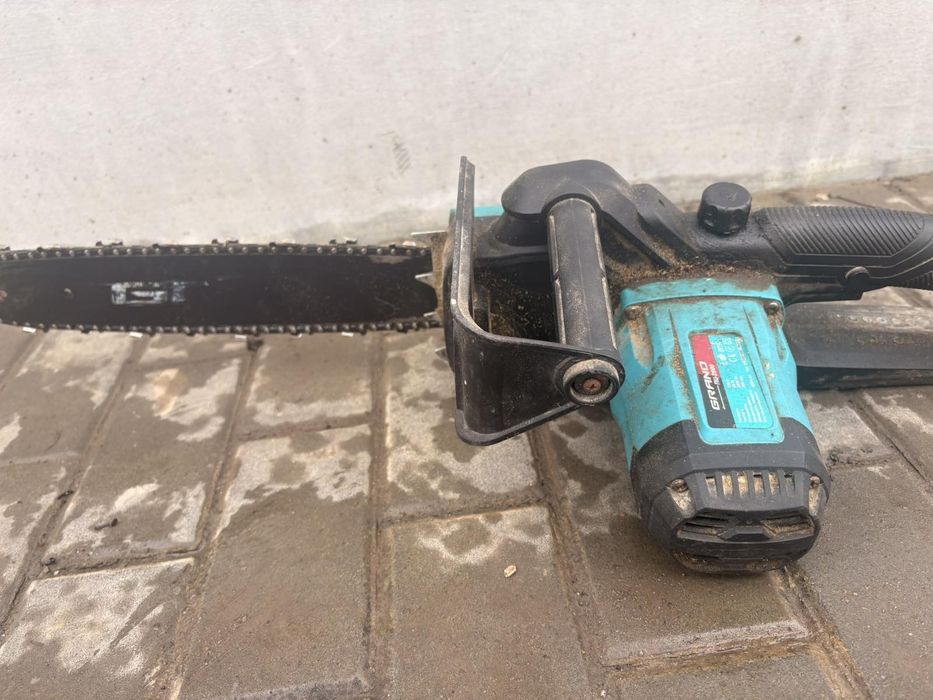 Продам электропилу б/у