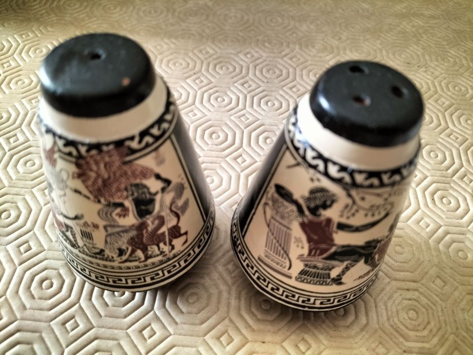 Saleiro e pimenteiro egípcio