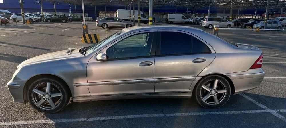 Mersedes  compressor 180 benzina + LPG 2006 r.