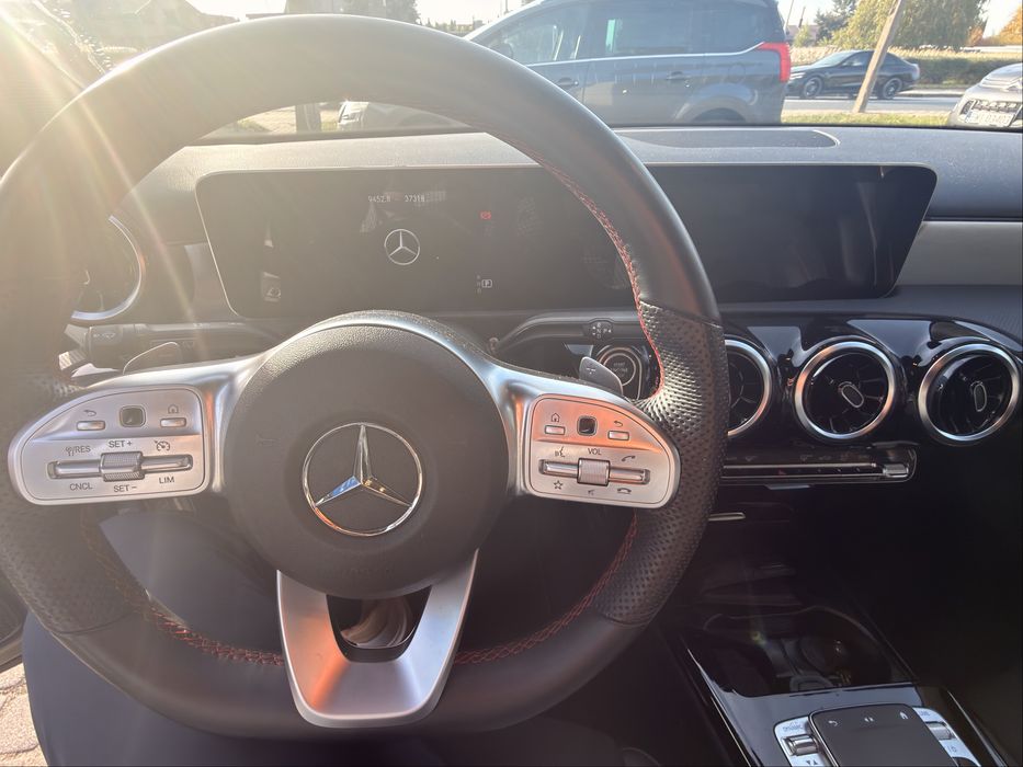 Mercedes Benz A180