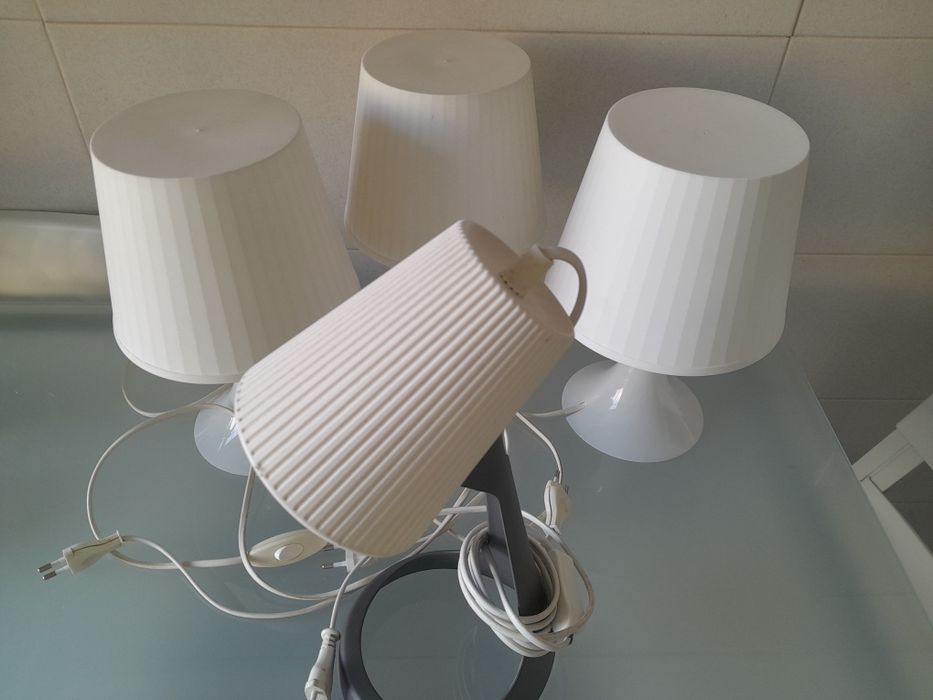 Lote de candeeiros de mesa Ikea