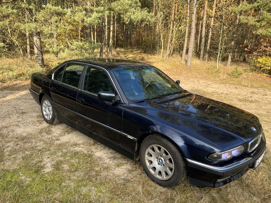 BMW serii 7, E38, silnik 2,8 benzyna + LPG
